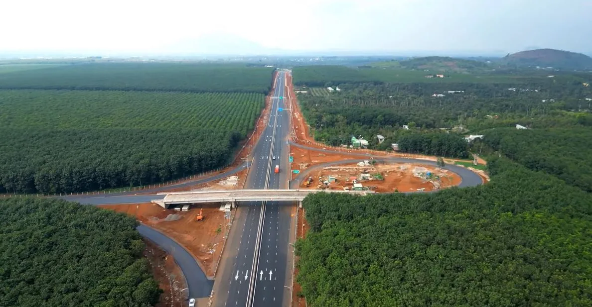 tien do cao toc phan thiet dau giay thang 6.2023 3 jpg