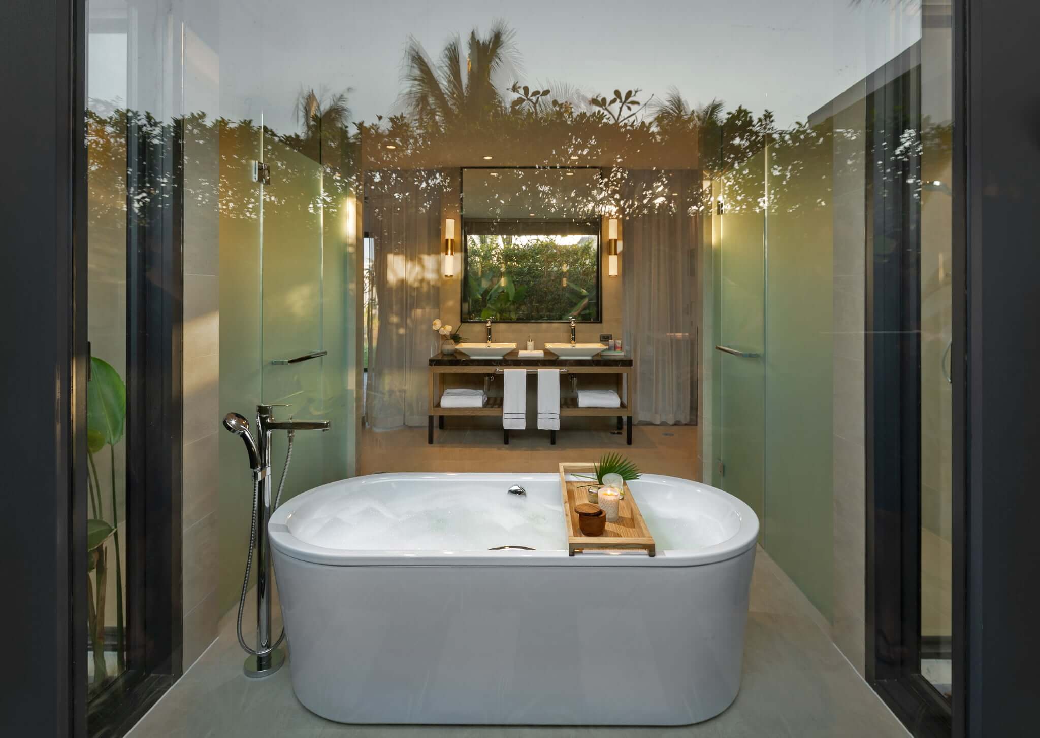 Phong tam 1 can Level Villa The Hamptons Ho Tram