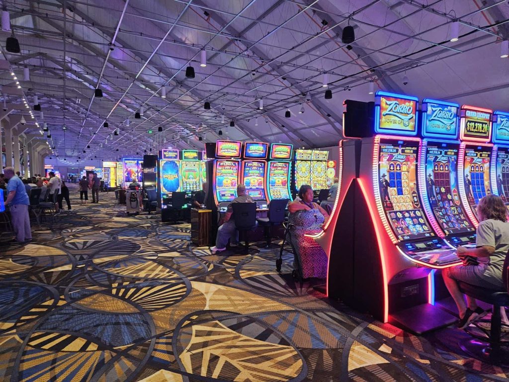 Dieu-kien-cho-doanh-nghiep-hinh-thanh-Casino-cho-nguoi-Viet