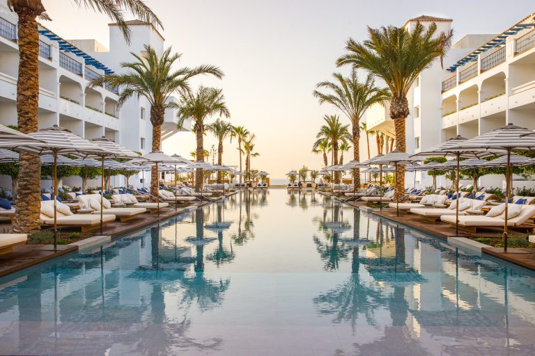 du-an-mett-hotel-&-resort-Marbella-esterpona