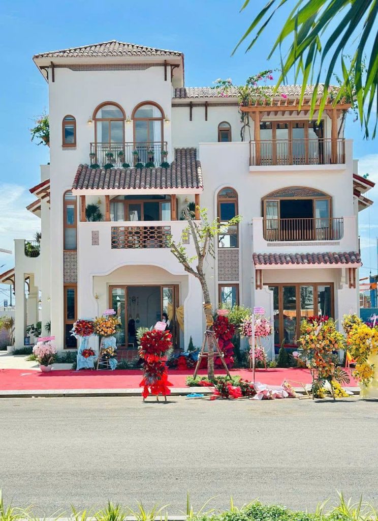 nha-mau-villa-blanca-city