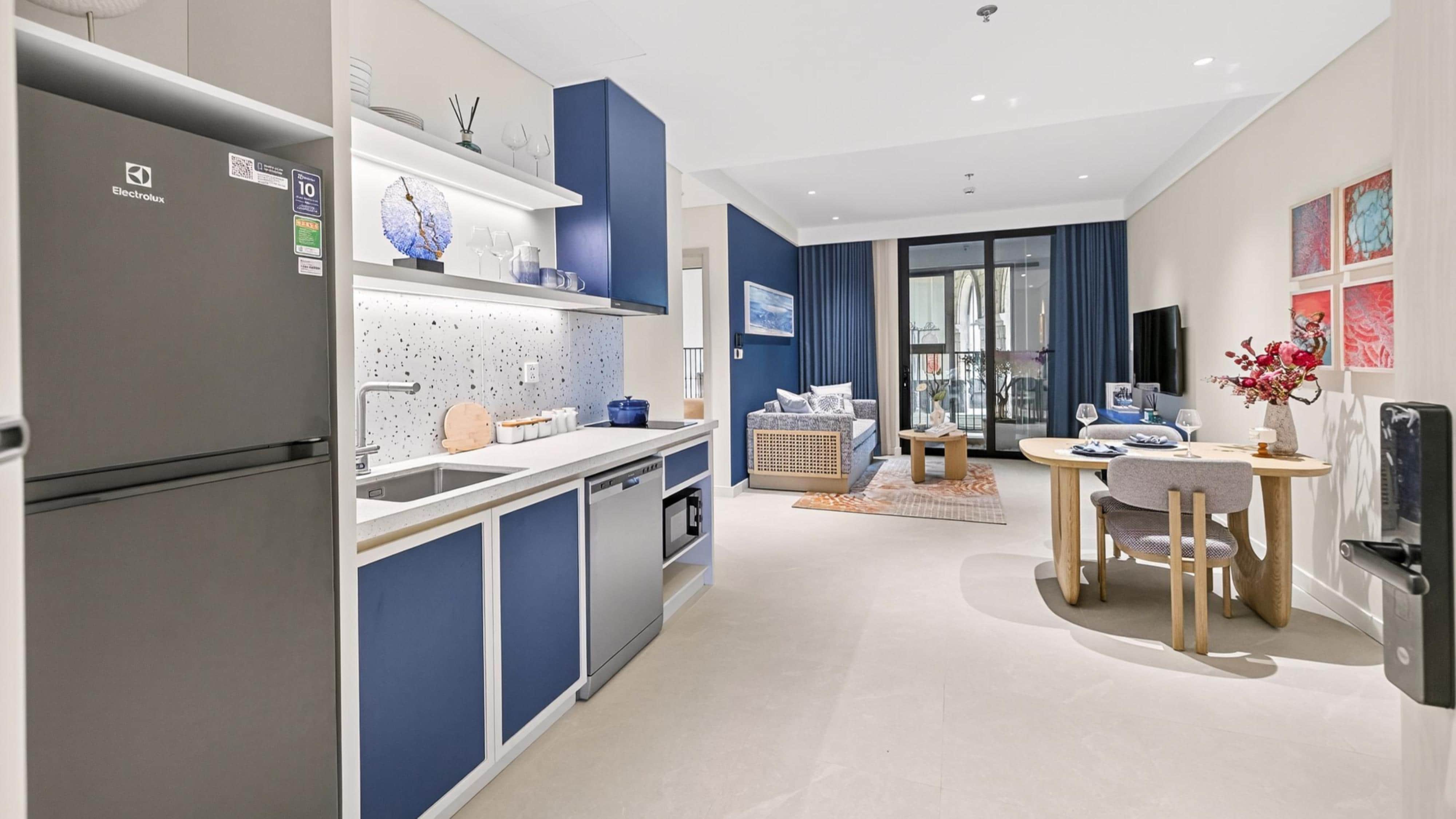 the-sunset-toa-alaso-ong-thach-8.4