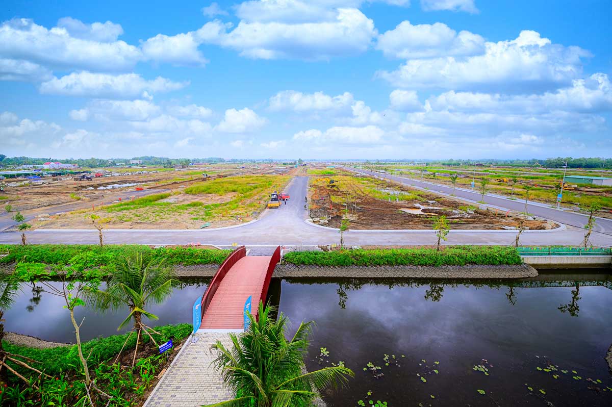 hinh-thuc-te-La-Home-Long-An-1