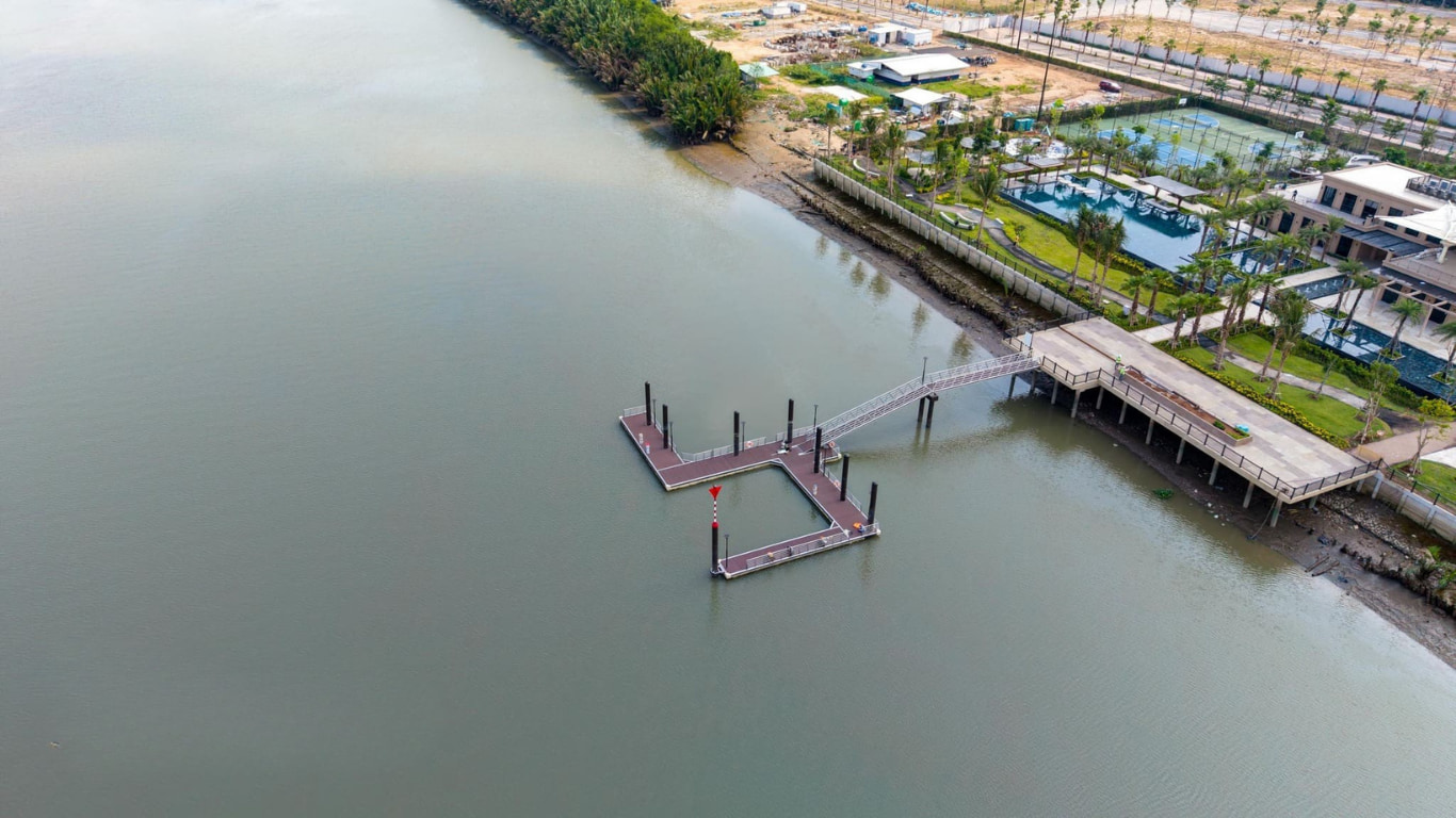 Tiến độ Elyse Island bến du thuyền