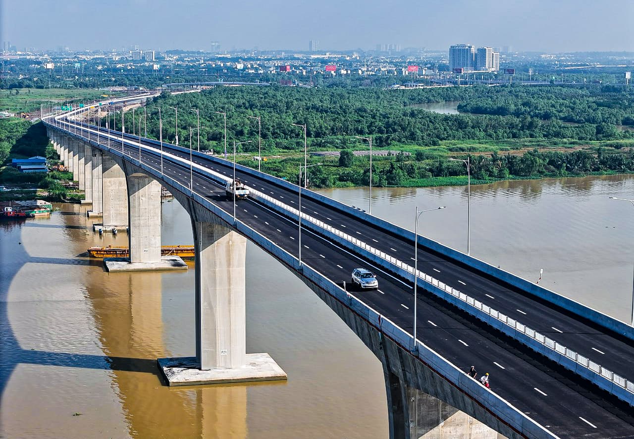 Cầu Nhơn Trạch đã thông xe