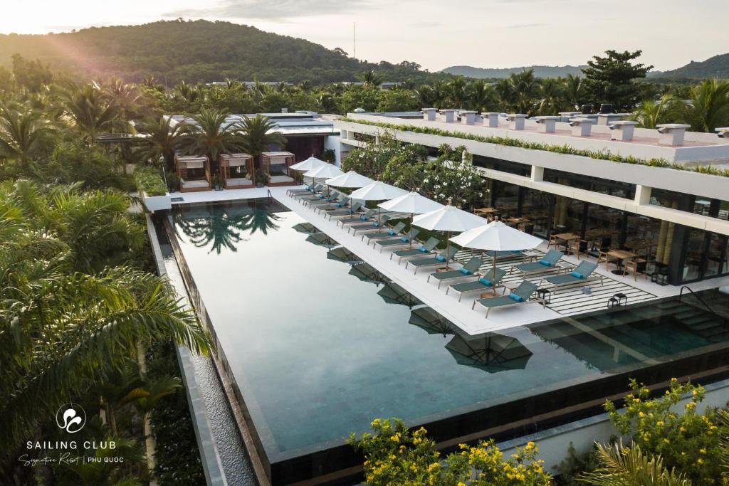 khach-san-resort-cua-bim-land-da-van-hanh-InterContinental Phu Quoc
